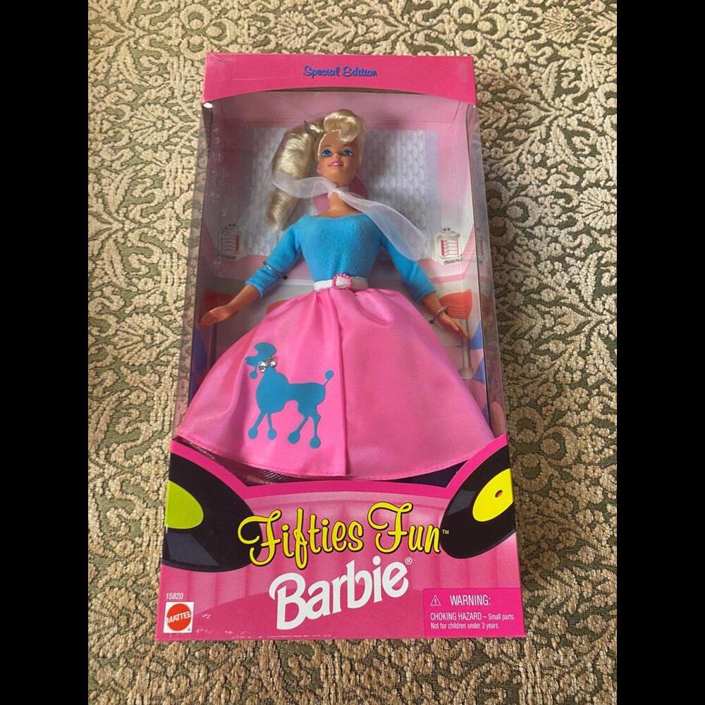 NEW 1996 SPECIAL EDITION FIFTIES FUN BARBIE PINK POODLE SKIRT BLONDE PONYTAIL